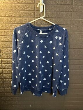Alternative Apparel Star Print Raw Hem Sweatshirt Women’s Medium Blue Cozy